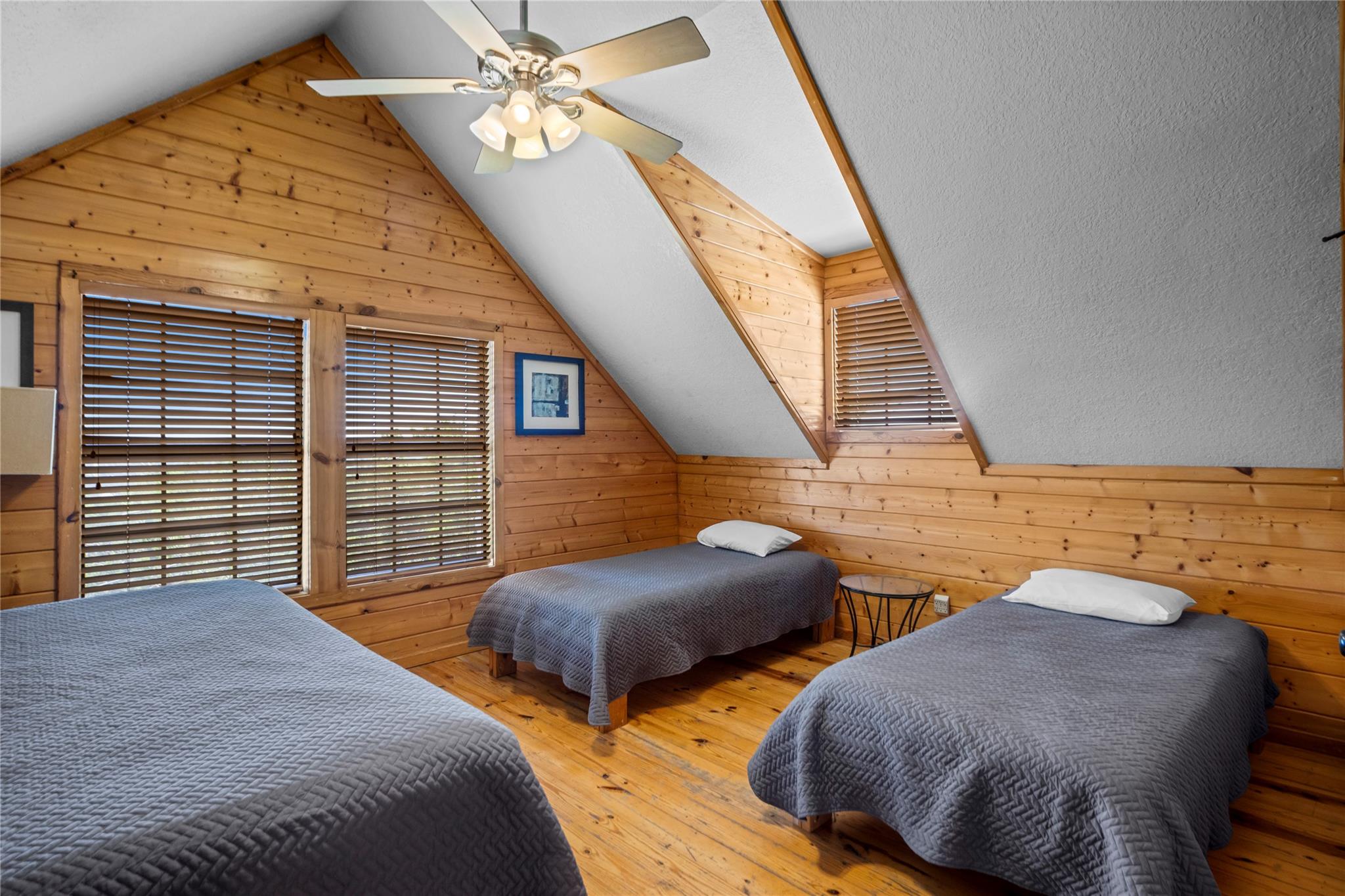 360 Bluebonnet Rd, Concan, TX 78838