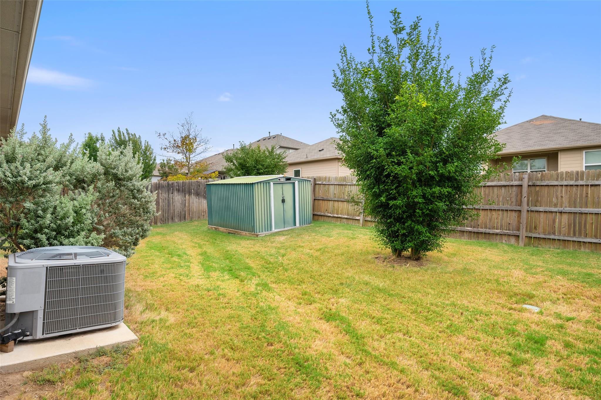 6605 Loretta White Ln, Austin, TX 78744