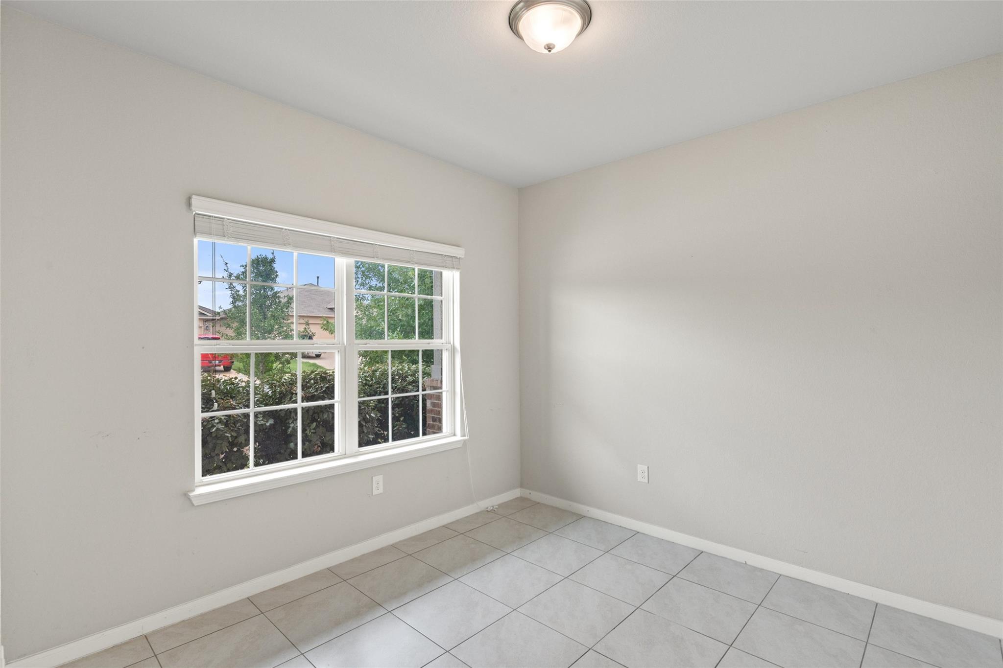 6605 Loretta White Ln, Austin, TX 78744