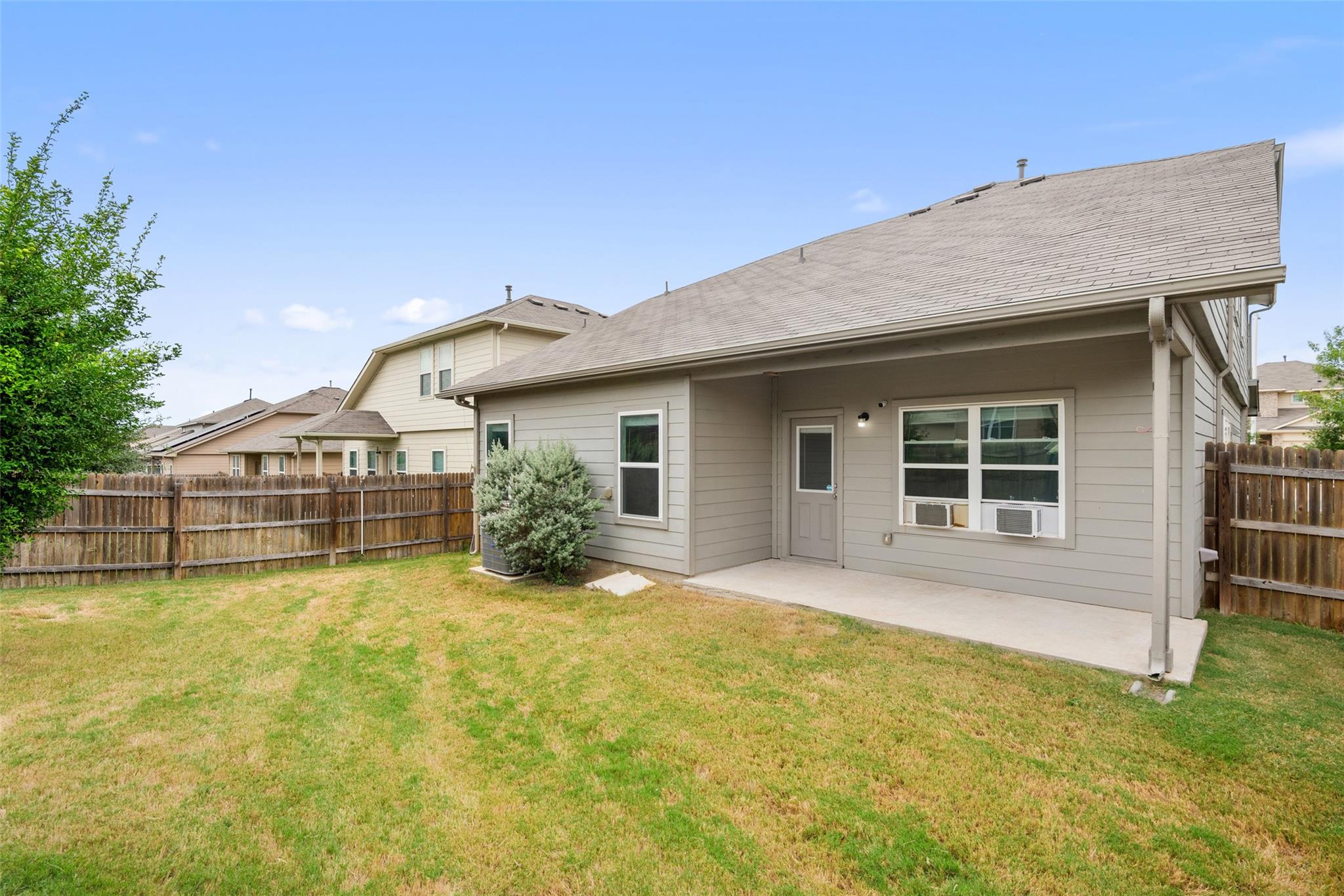 6605 Loretta White Ln, Austin, TX 78744