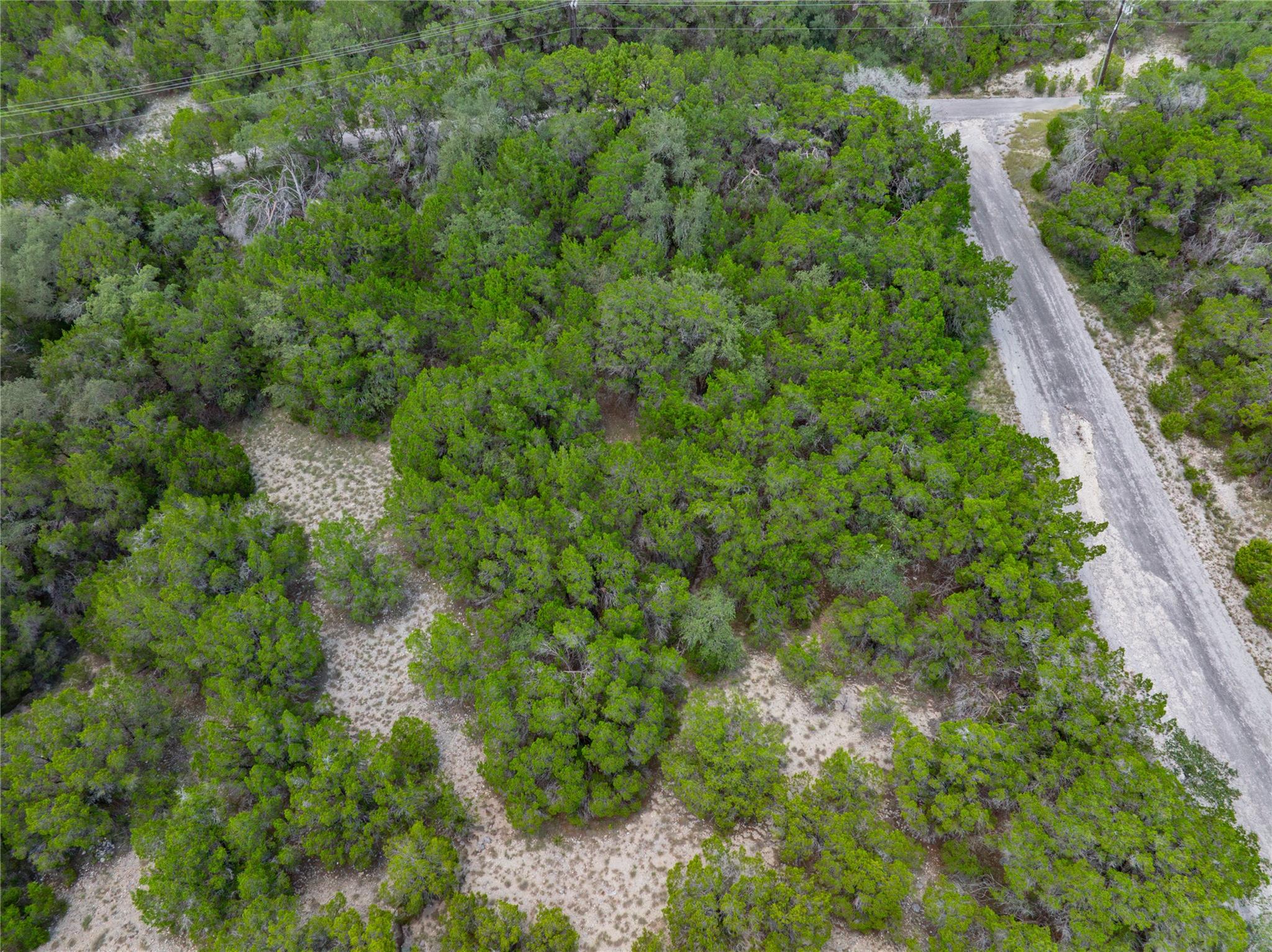 8200 Arroyo Ave, Lago Vista, TX 78645