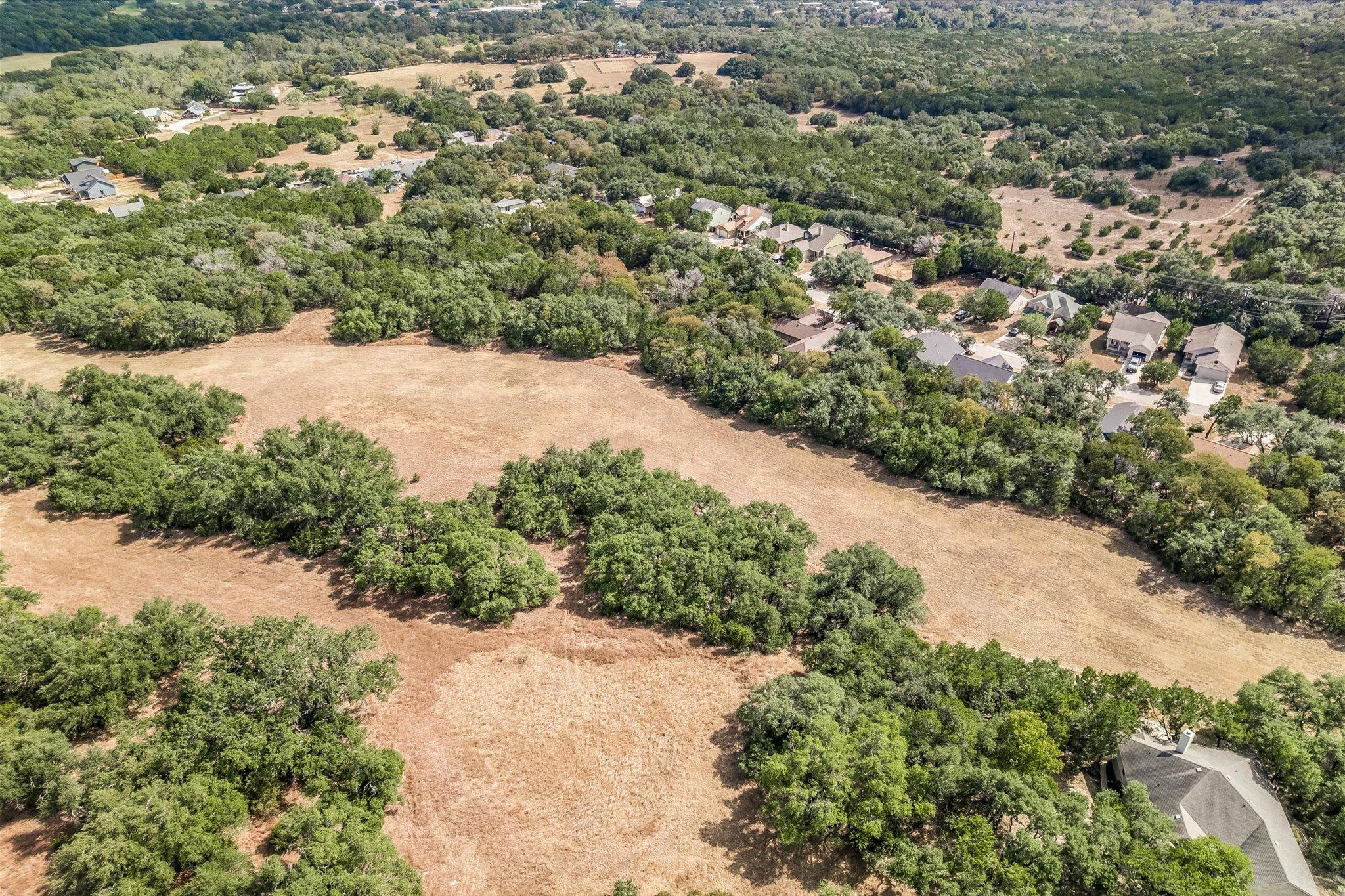 34 WOOD GLEN Dr, Wimberley, TX 78676