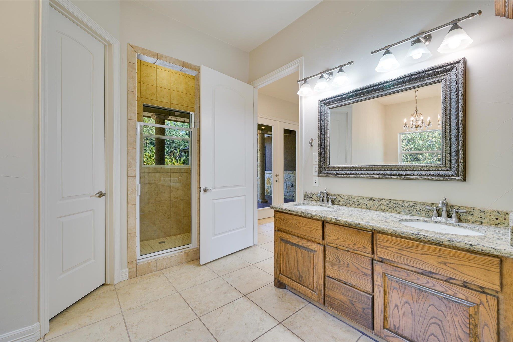 34 WOOD GLEN Dr, Wimberley, TX 78676
