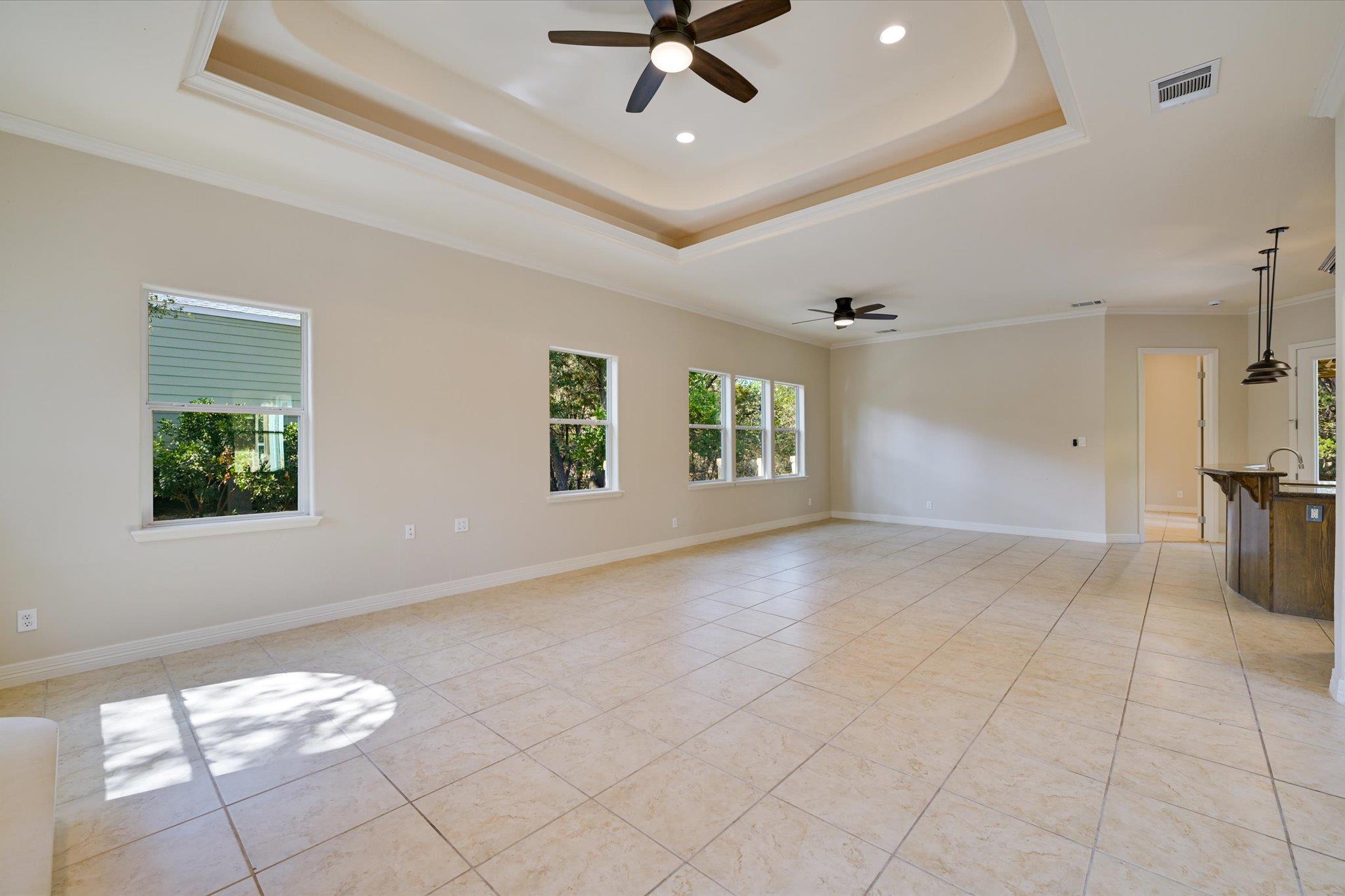 34 WOOD GLEN Dr, Wimberley, TX 78676