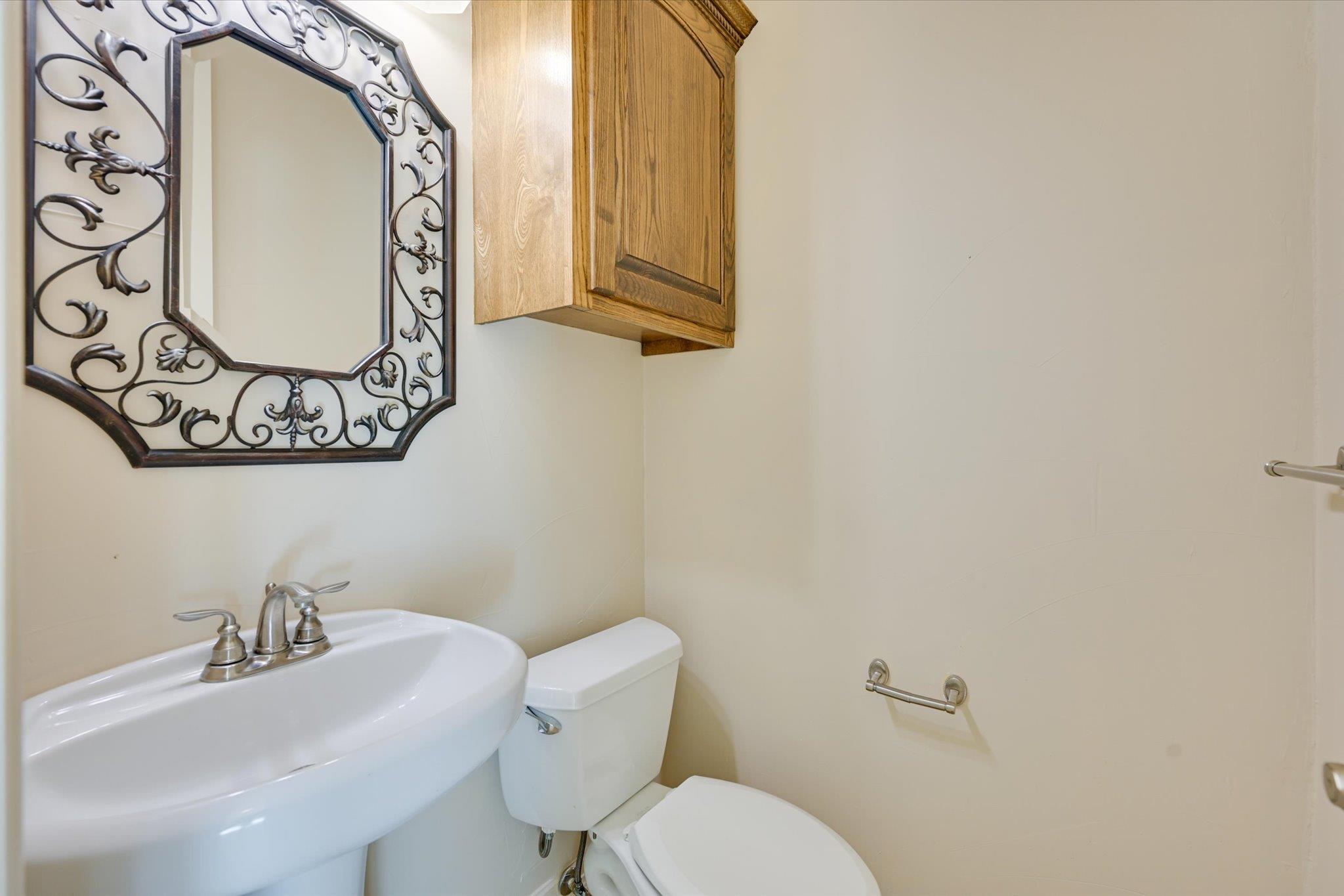 34 WOOD GLEN Dr, Wimberley, TX 78676