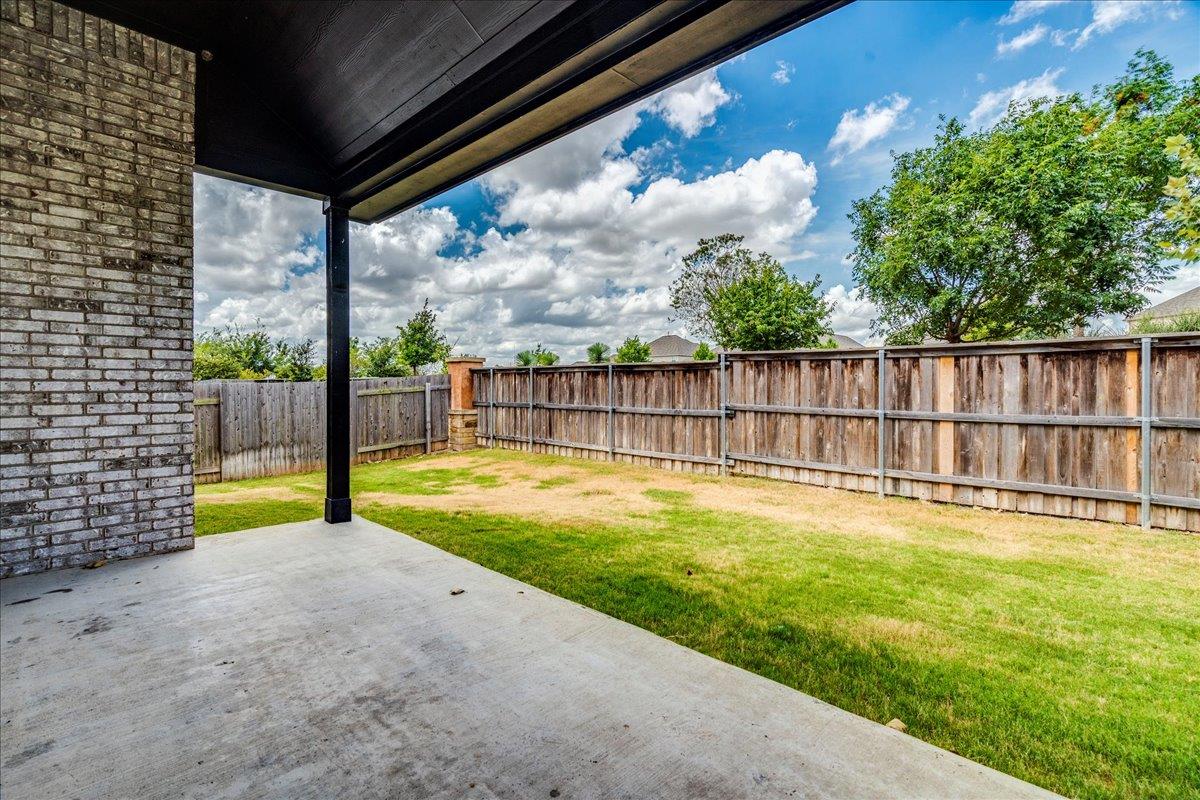 584 Baretta Loop, Buda, TX 78610