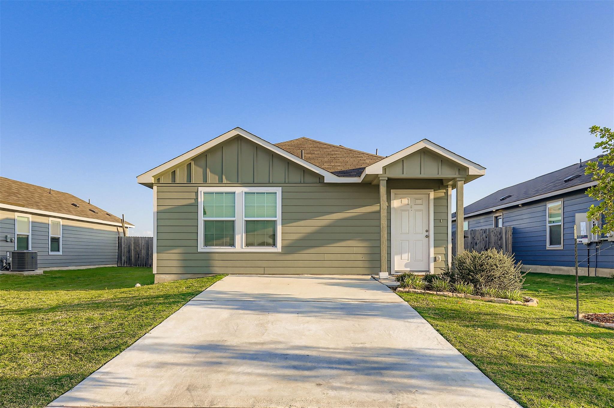 133 Texas Angel Way, Jarrell, TX 76537
