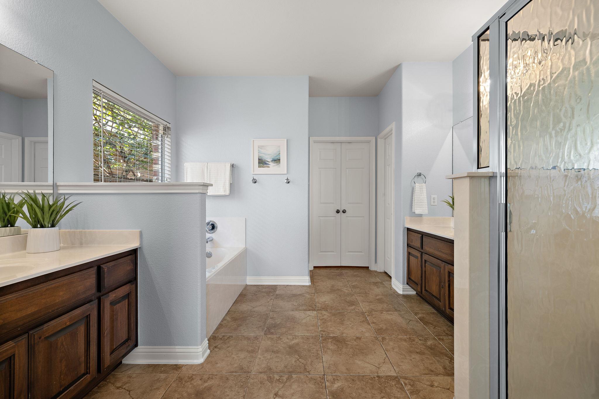 19516 Sangremon Way, Pflugerville, TX 78660