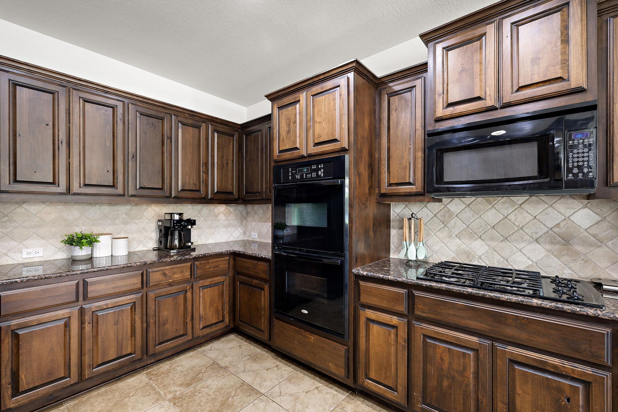 19516 Sangremon Way, Pflugerville, TX 78660