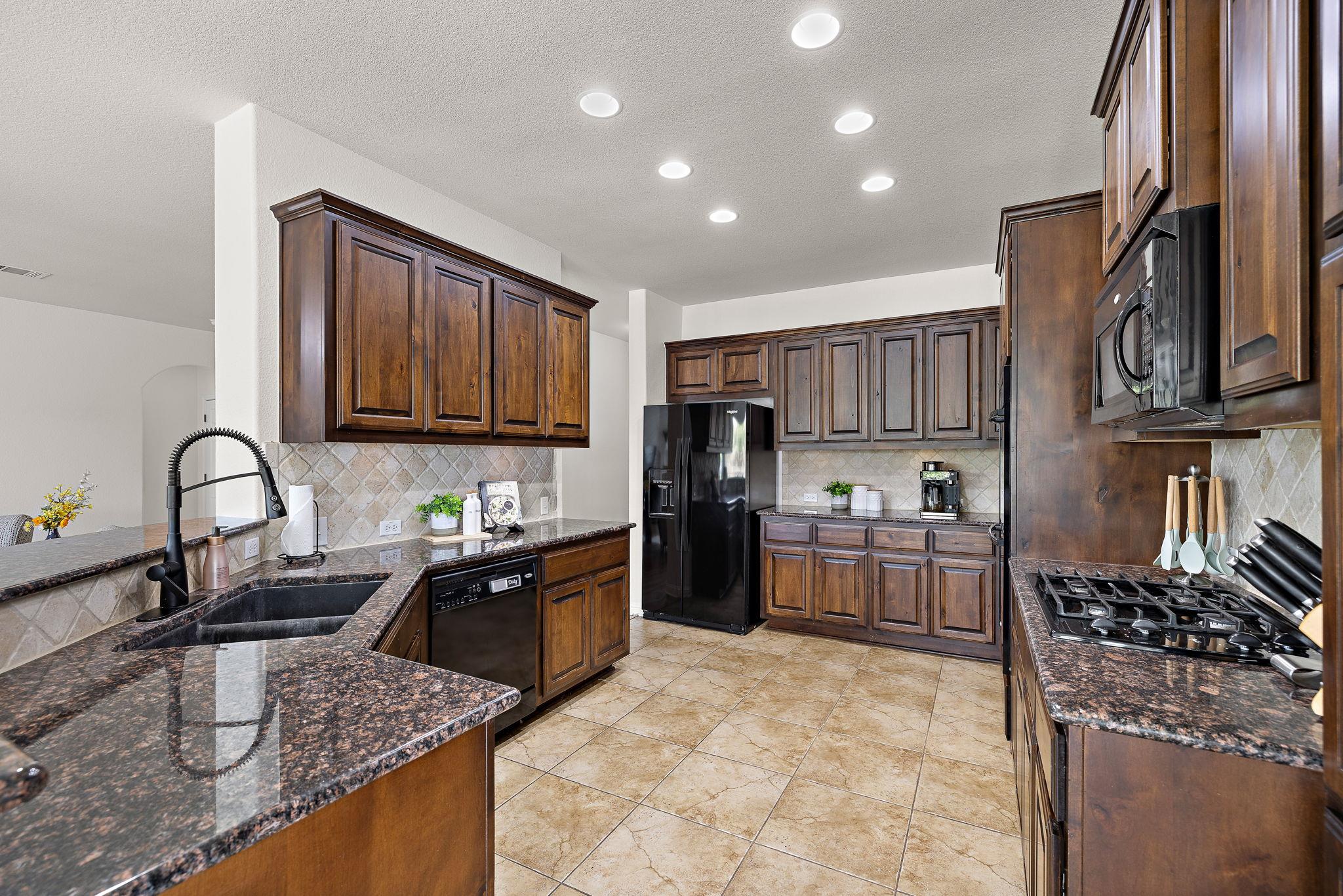 19516 Sangremon Way, Pflugerville, TX 78660