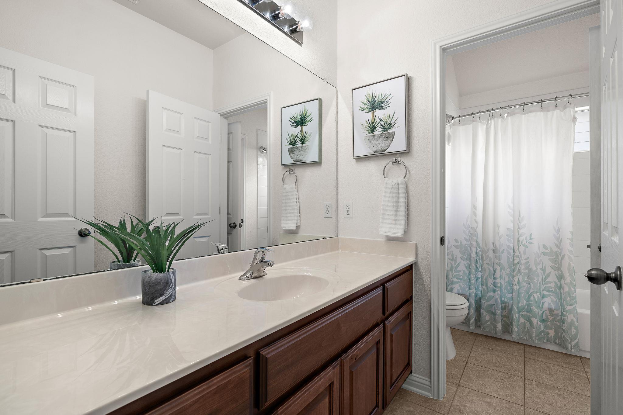 19516 Sangremon Way, Pflugerville, TX 78660