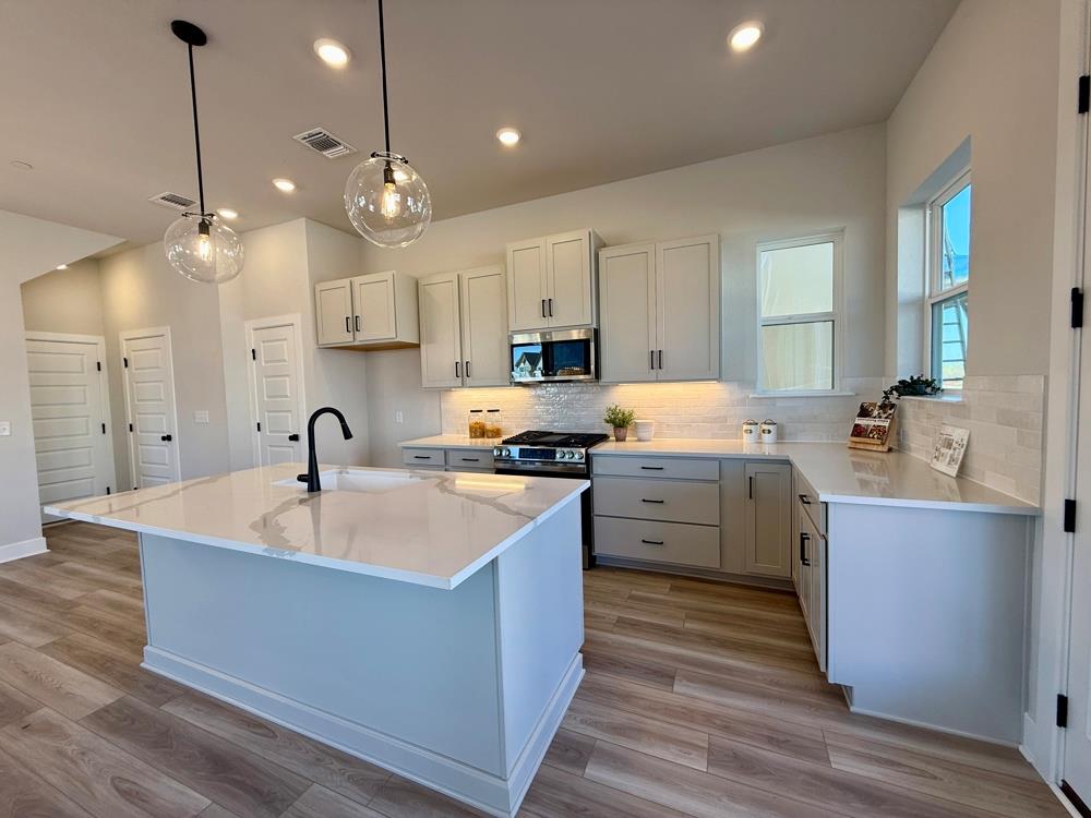 5508 Forks Rd, Austin, TX 78747