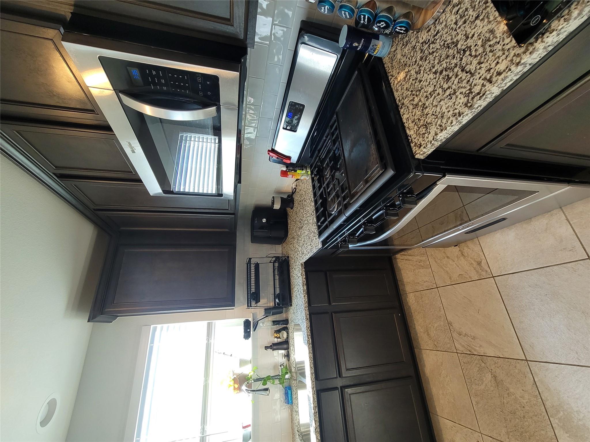 127 Frasier Dr, San Marcos, TX 78666