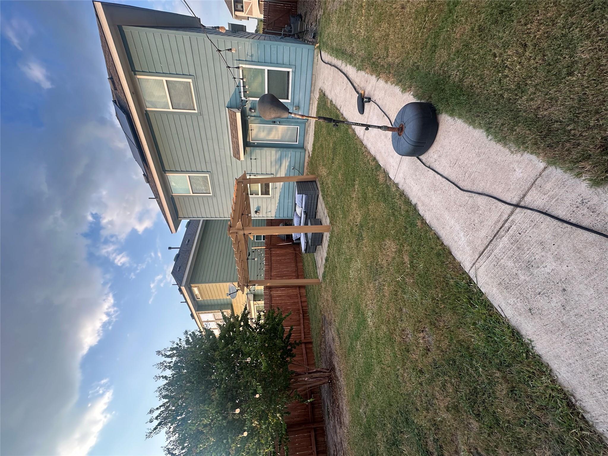 127 Frasier Dr, San Marcos, TX 78666