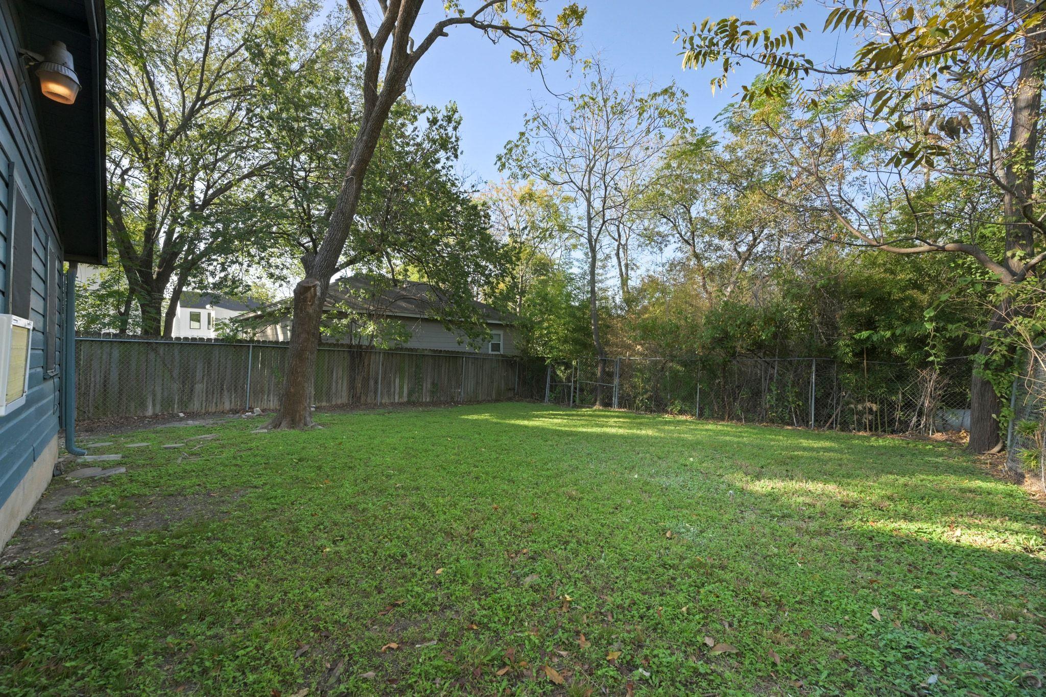 1606 Singleton Ave, Austin, TX 78702