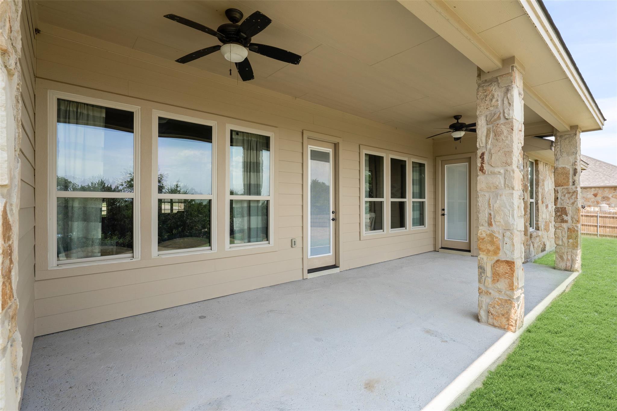 1024 Doves Landing Ct, Salado, TX 76571