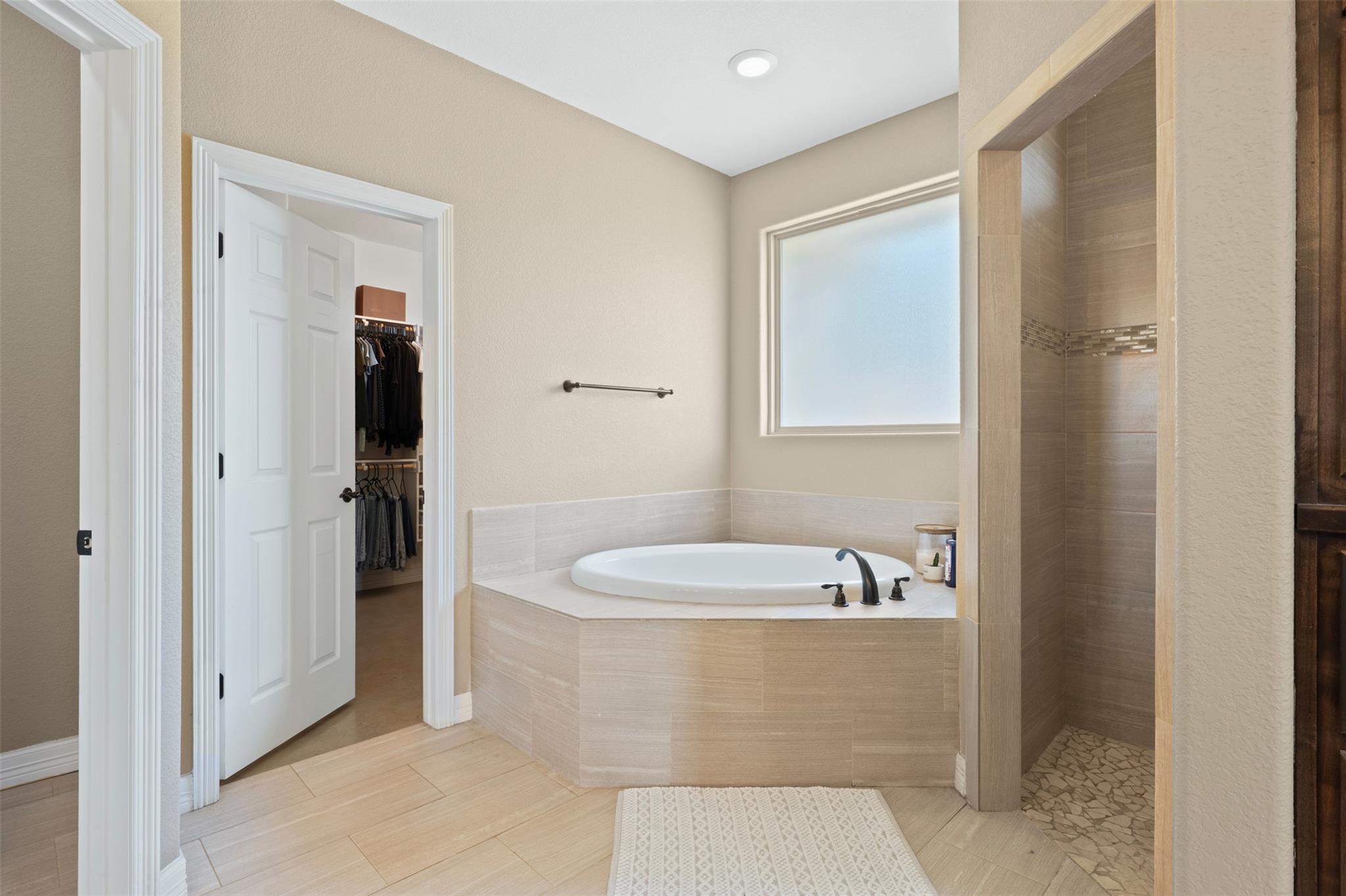 1024 Doves Landing Ct, Salado, TX 76571