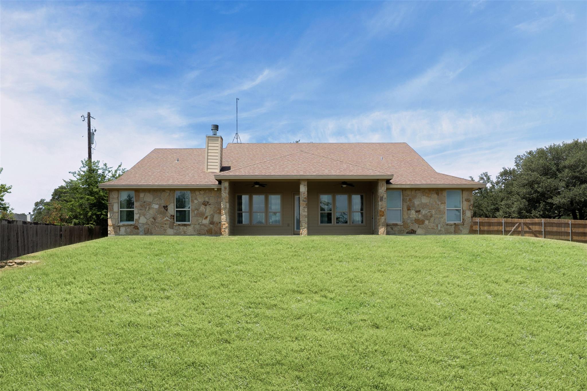 1024 Doves Landing Ct, Salado, TX 76571