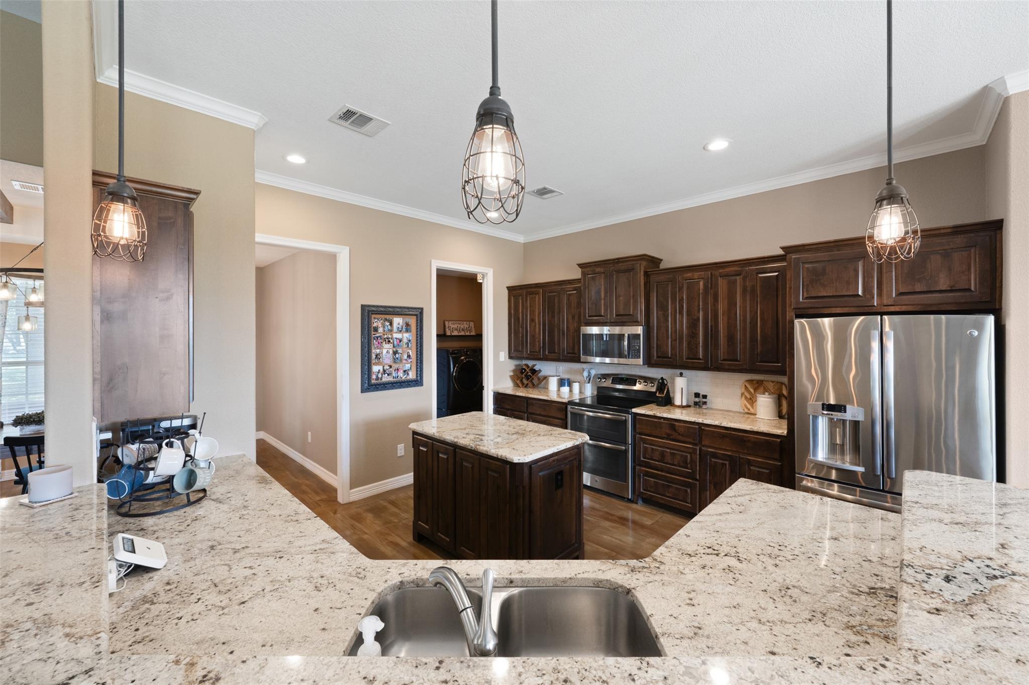 1024 Doves Landing Ct, Salado, TX 76571