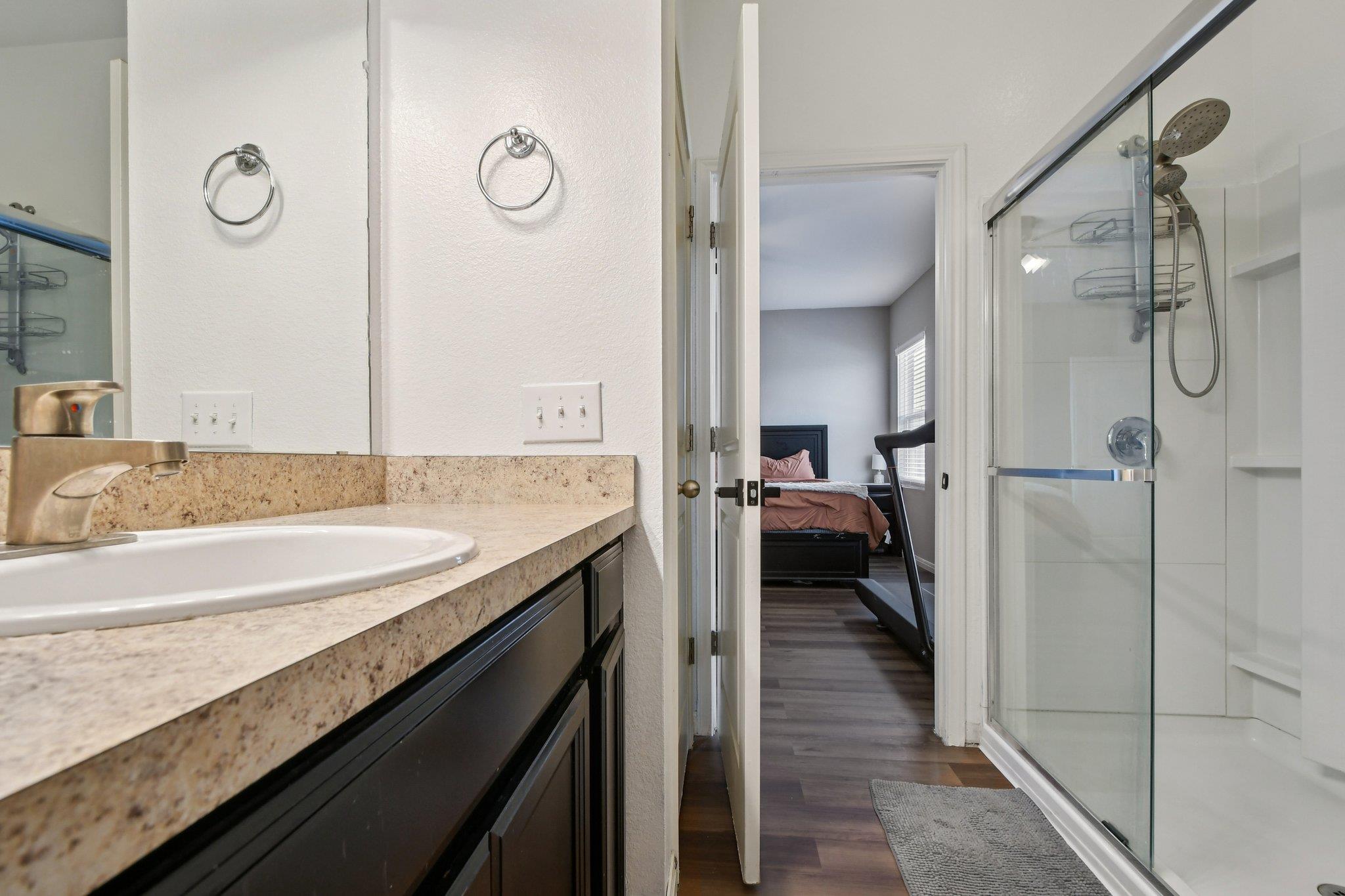 370 Seneca Loop, Kyle, TX 78640