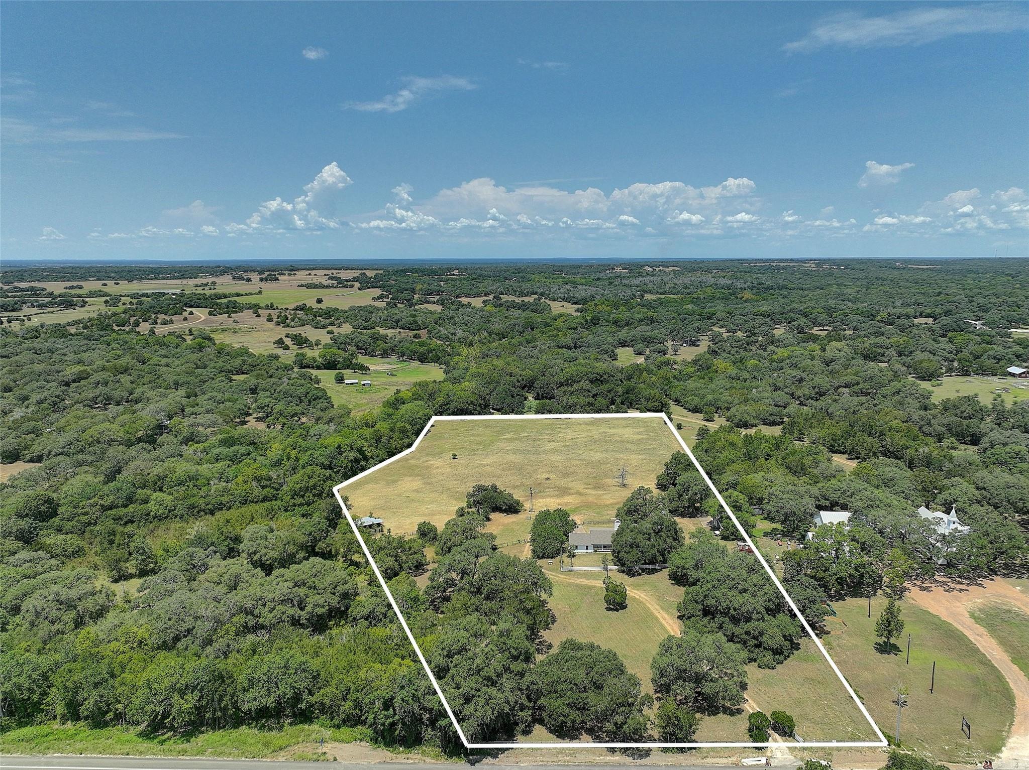 5715 Texas 159 Highway, La Grange, TX 78945