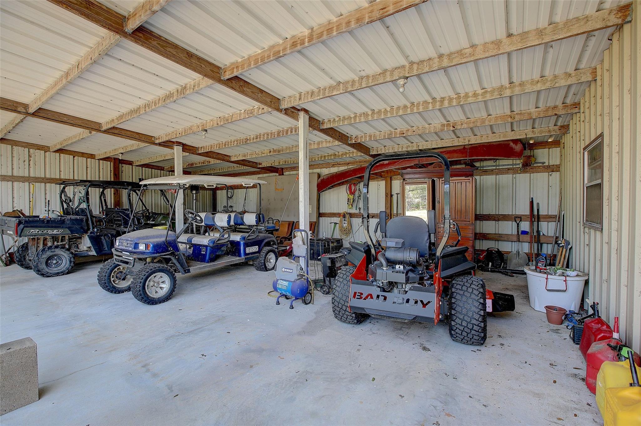 5715 Texas 159 Highway, La Grange, TX 78945