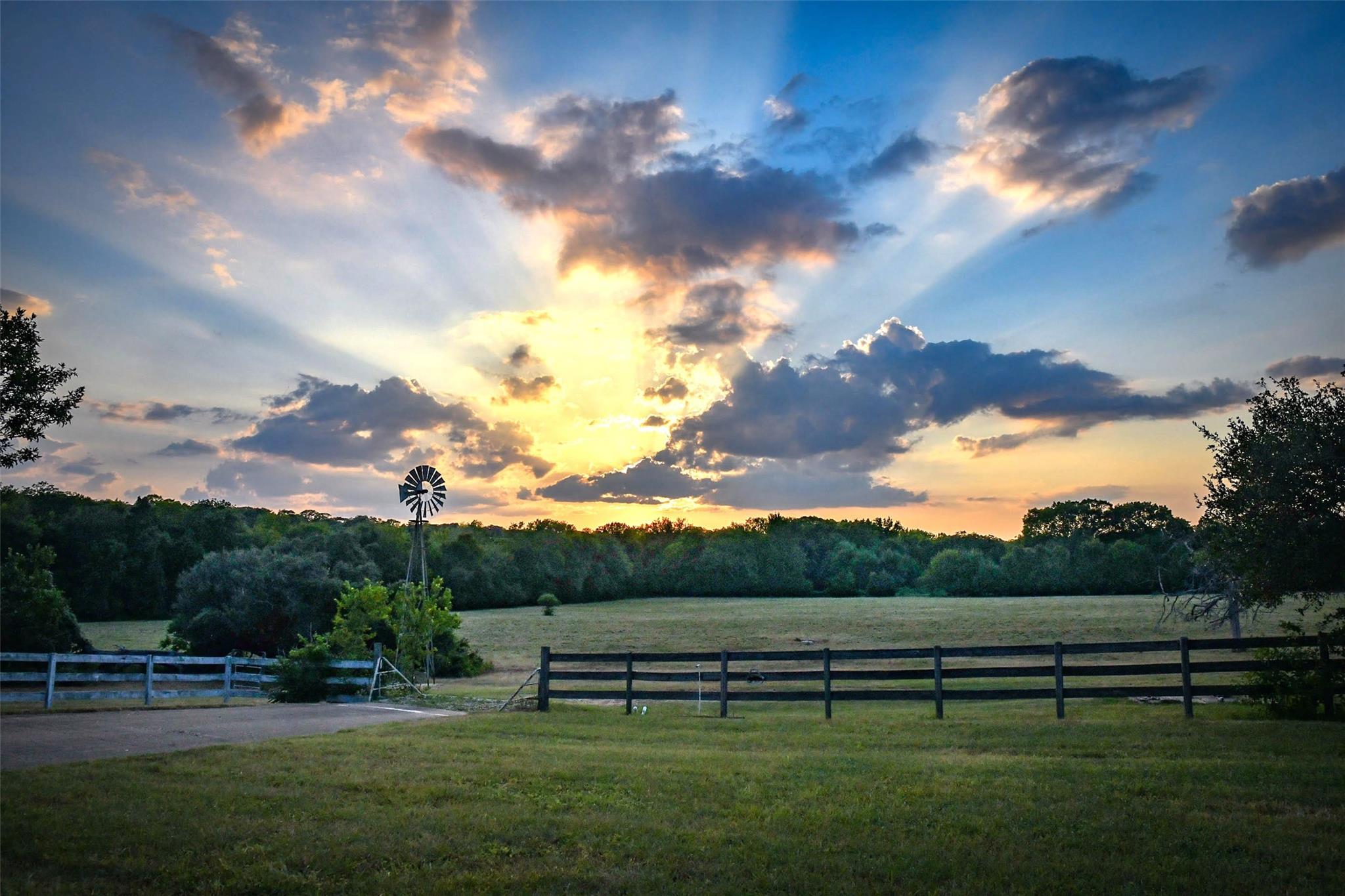 5715 Texas 159 Highway, La Grange, TX 78945