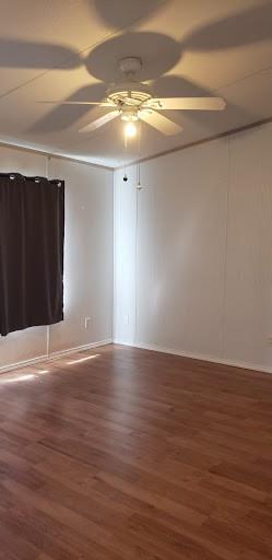 732 Hidden Oaks Dr, Elgin, TX 78621