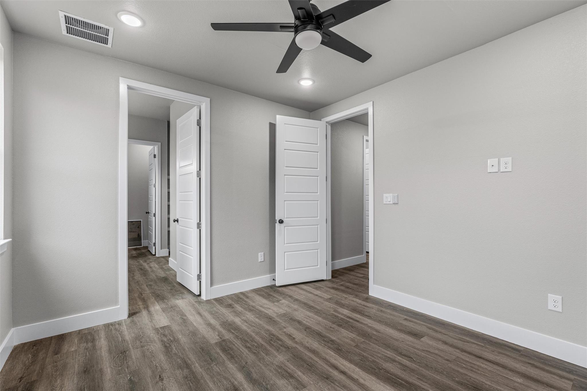 22010 Redbird Dr, Lago Vista, TX 78645