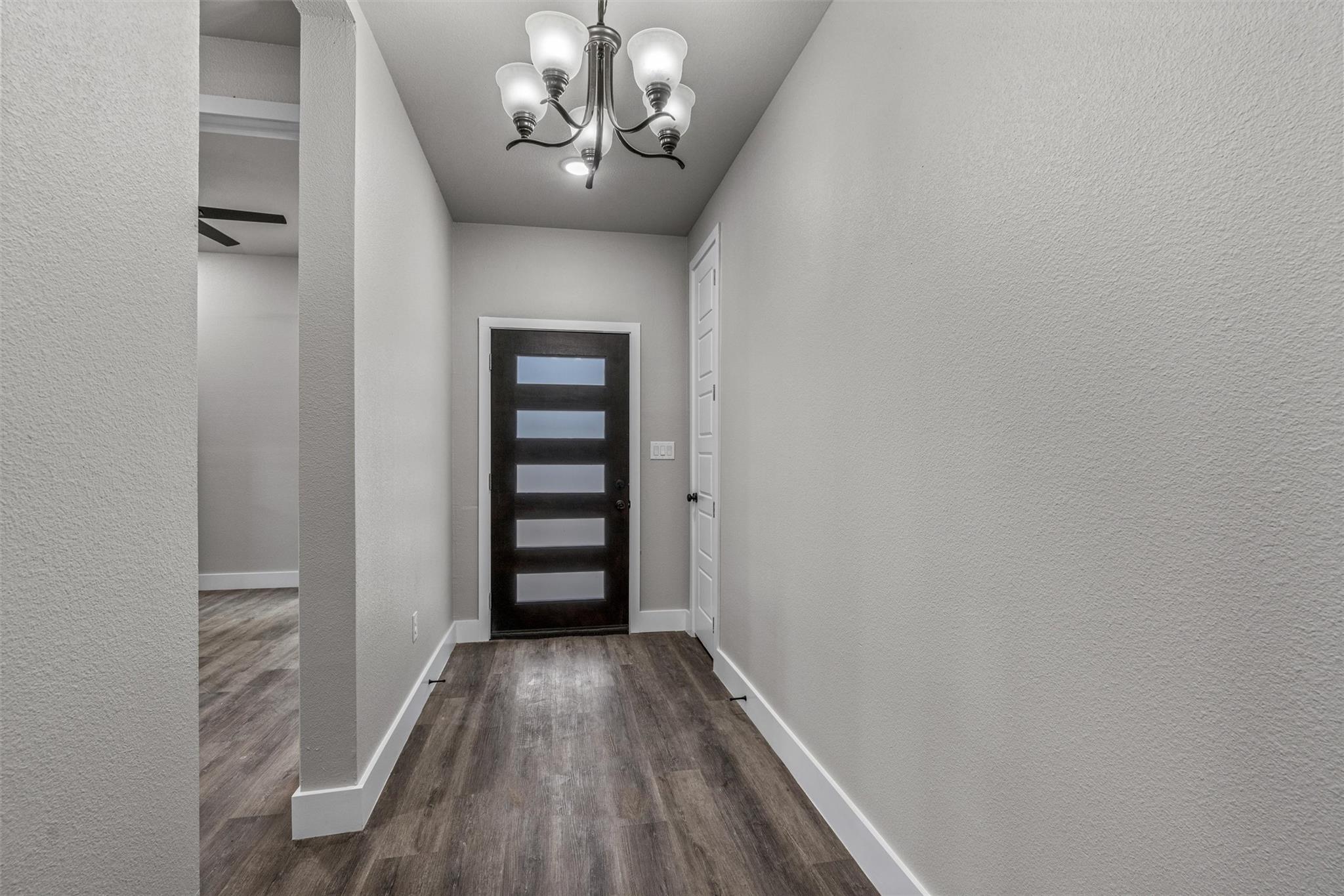 22010 Redbird Dr, Lago Vista, TX 78645