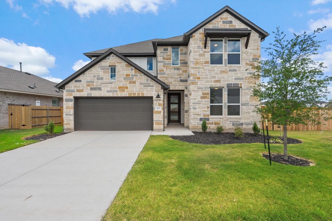 421 Kings Pine Drive, Dripping Springs, TX 78620