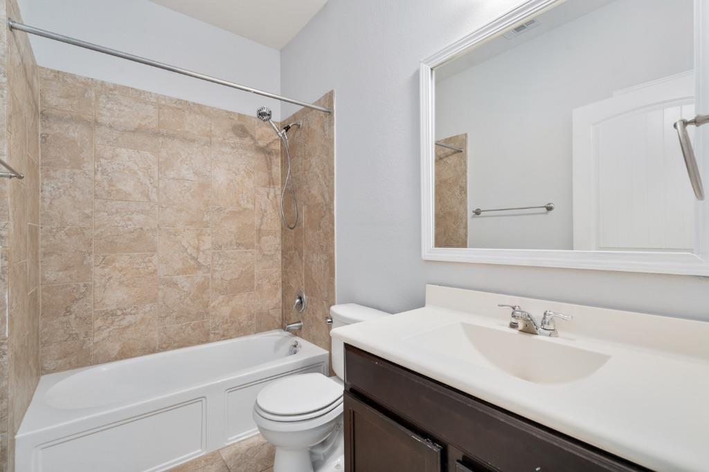 5704 Arbor Hill Ln, Austin, TX 78747