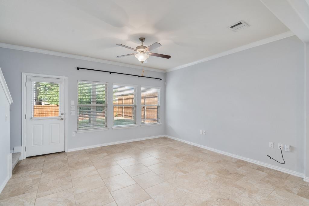 5704 Arbor Hill Ln, Austin, TX 78747