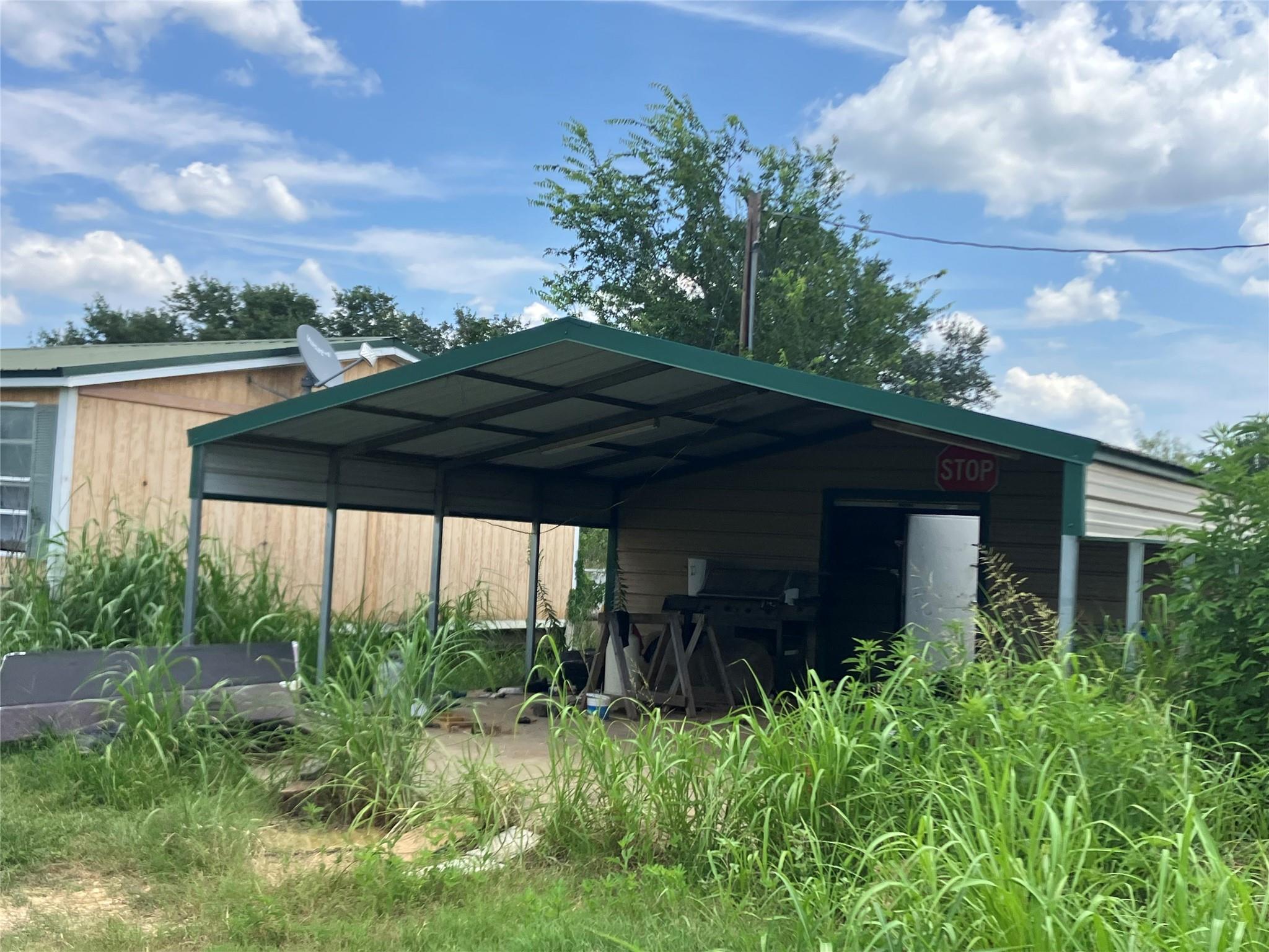 325 Waugh Way, Bastrop, TX 78602