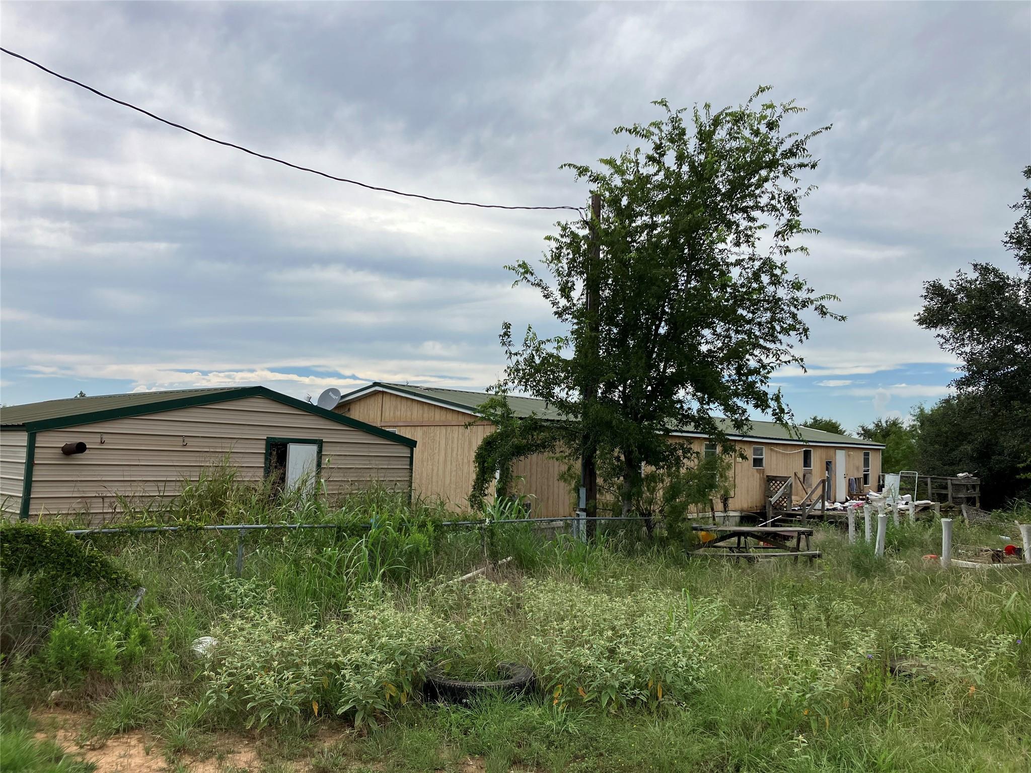 325 Waugh Way, Bastrop, TX 78602