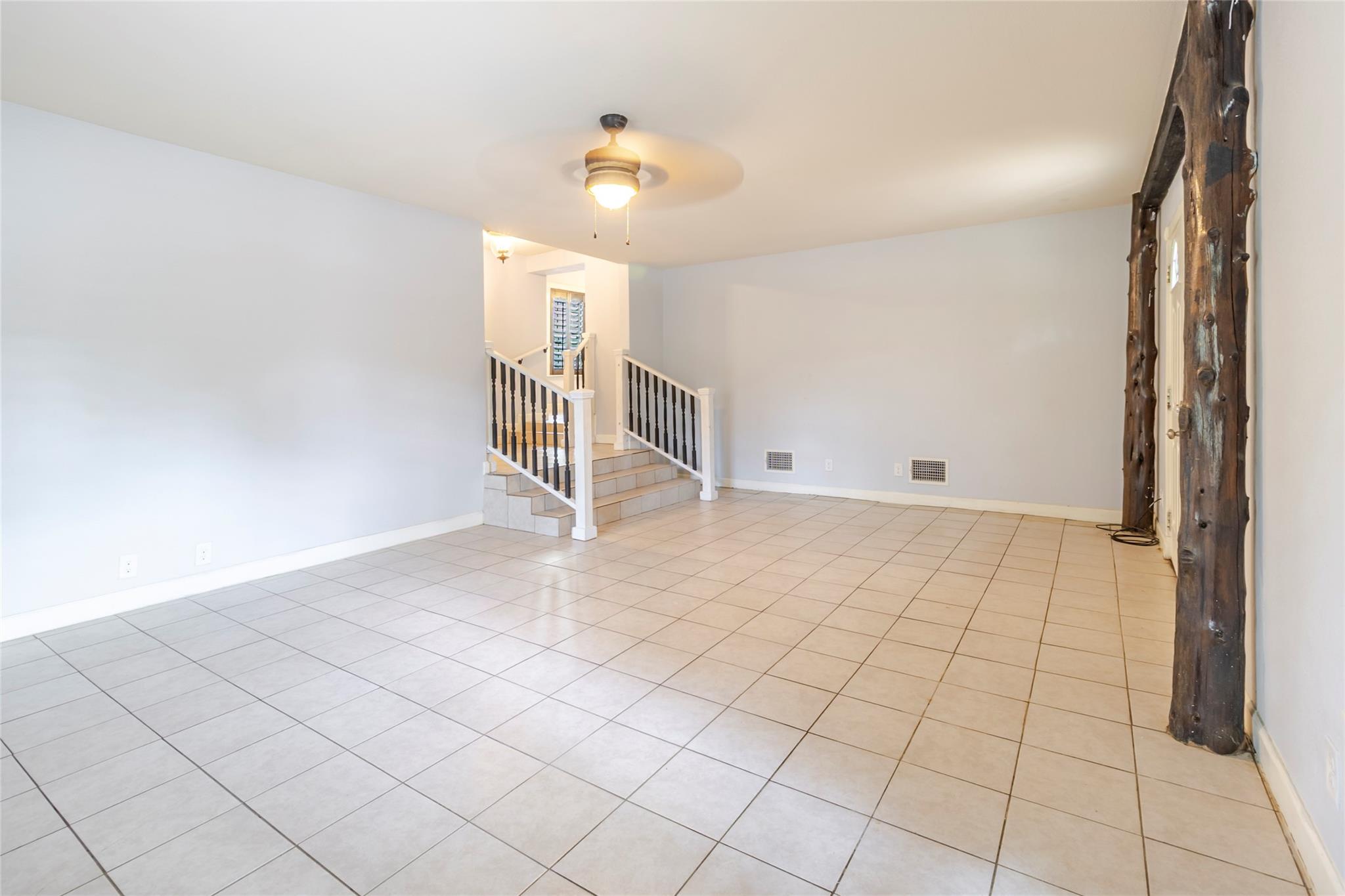 4459 Pettytown Rd, Dale, TX 78616