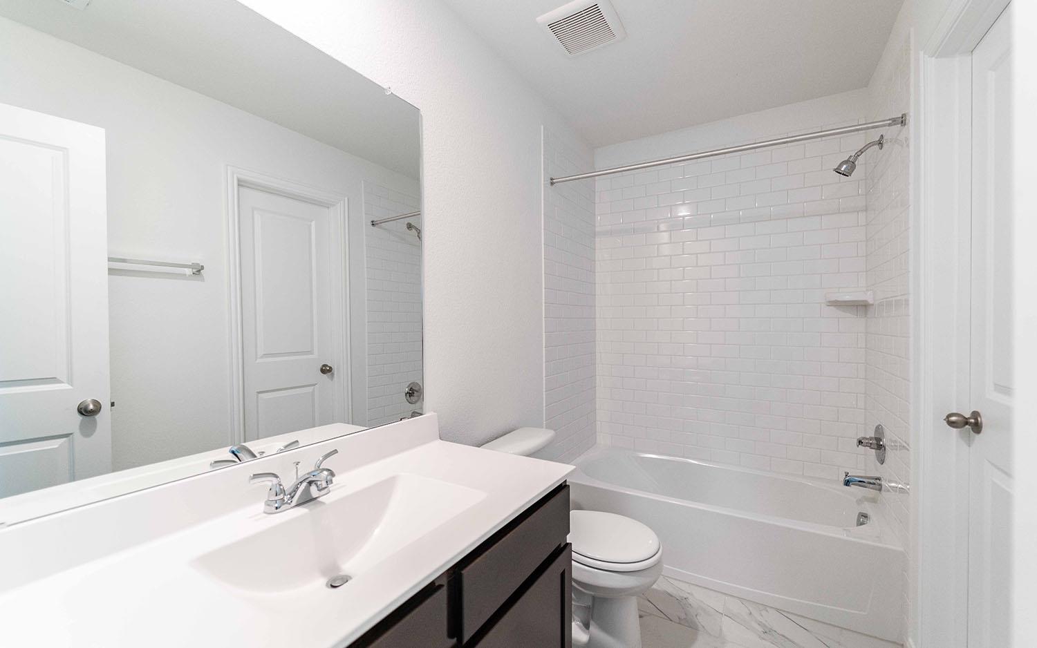 314 Ashby Dr, Hutto, TX 78634