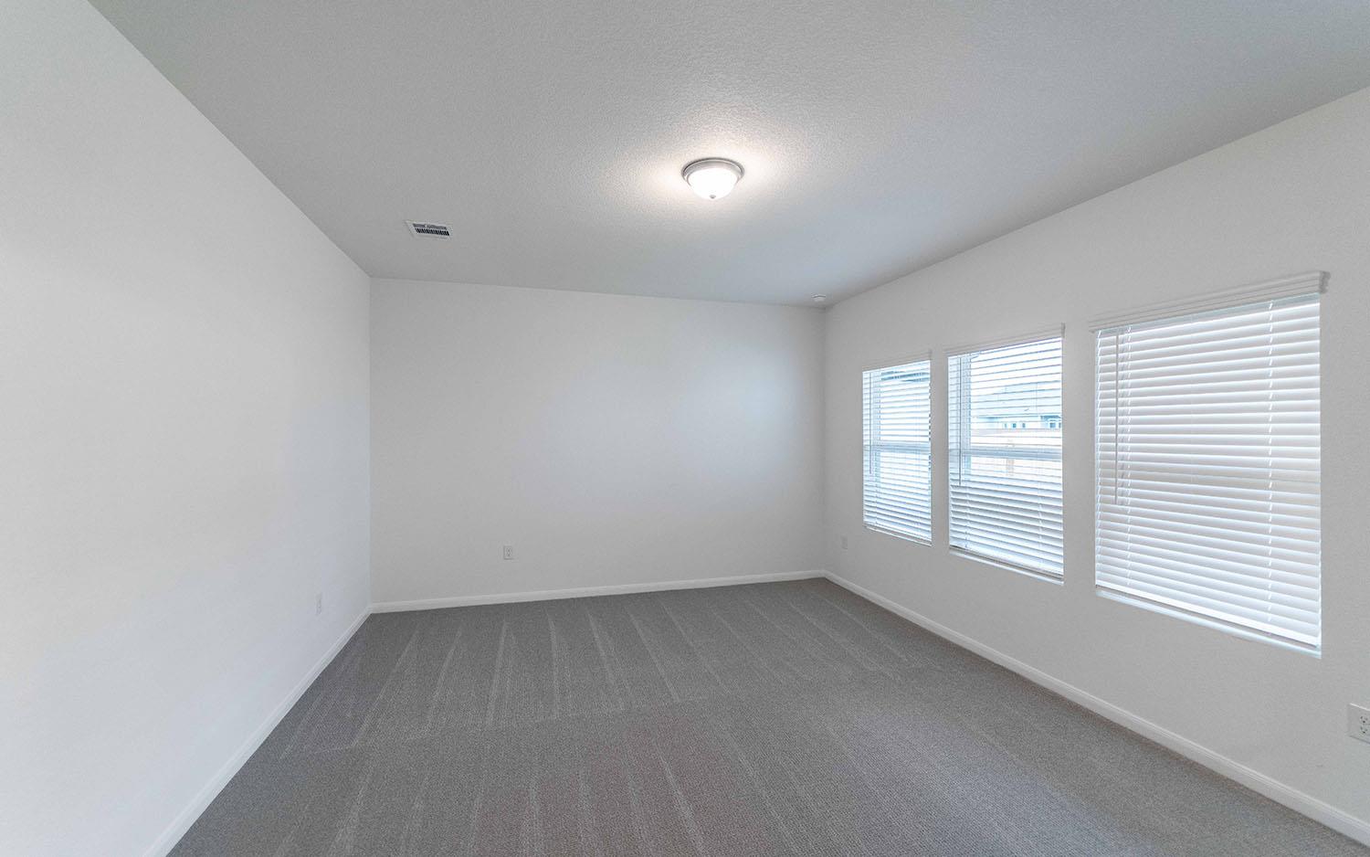 314 Ashby Dr, Hutto, TX 78634