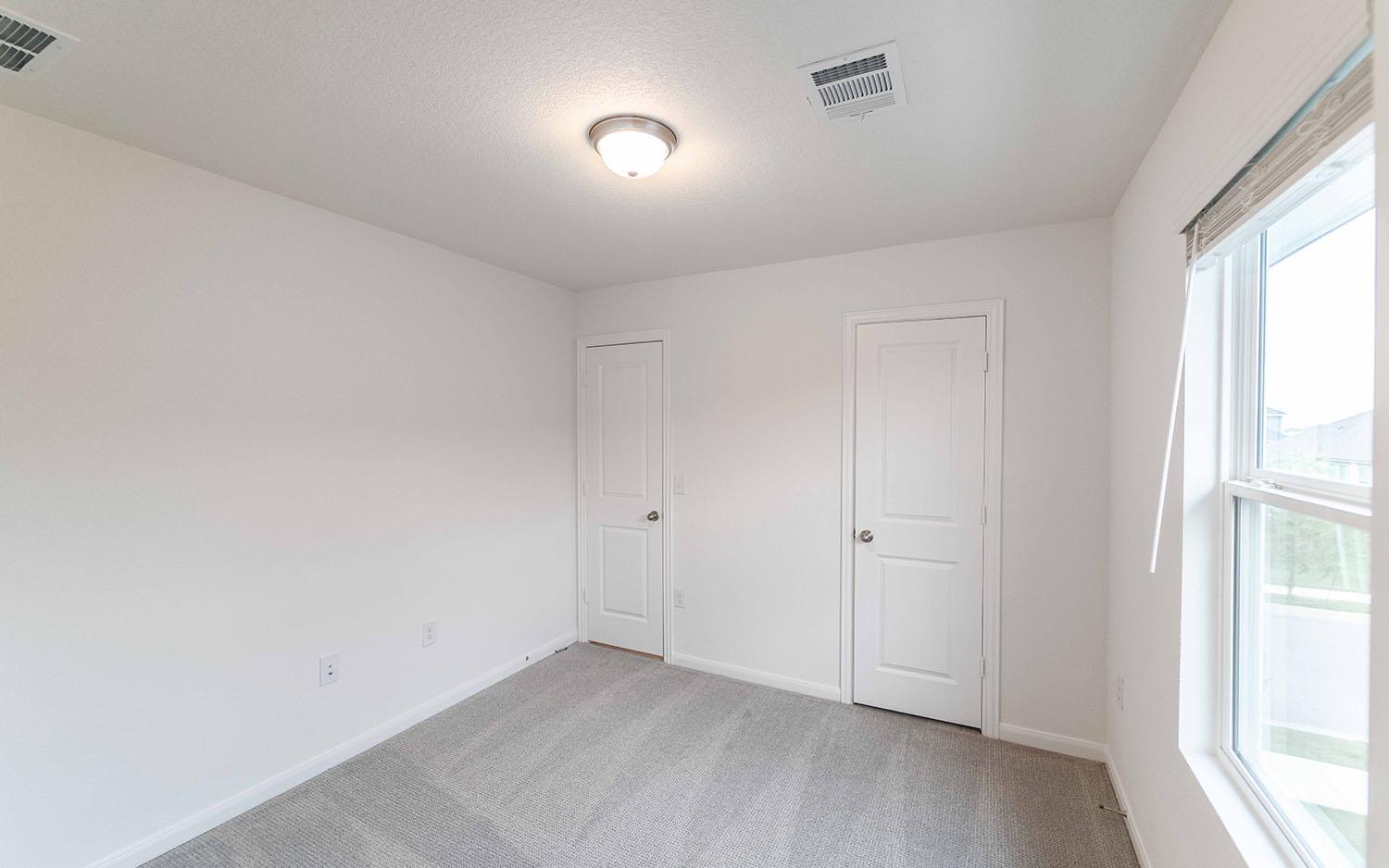 314 Ashby Dr, Hutto, TX 78634