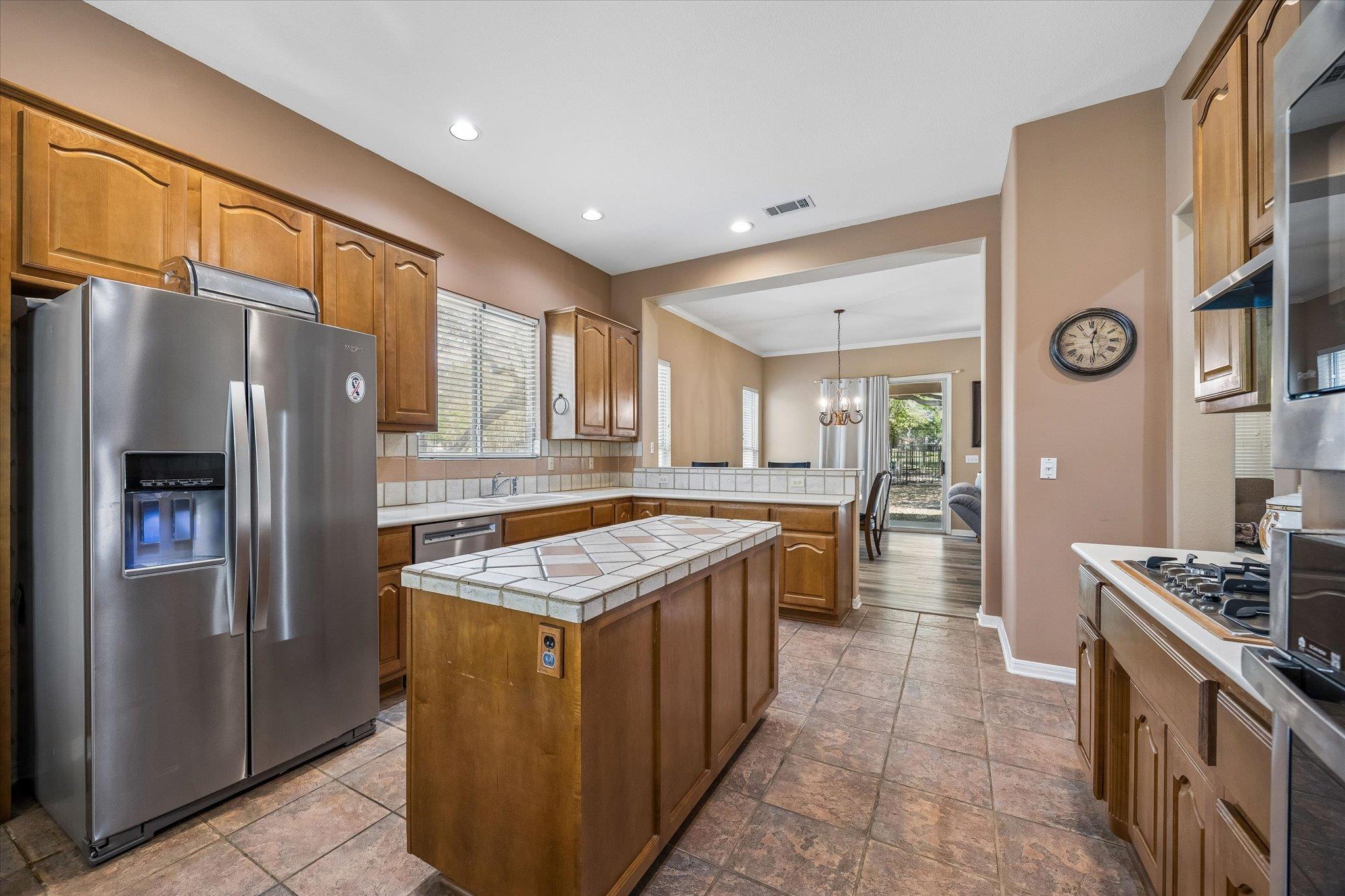 100 Egret Cv, Georgetown, TX 78633