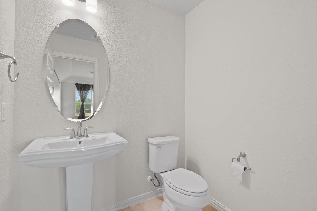 1759 Oyster Crk, Buda, TX 78610