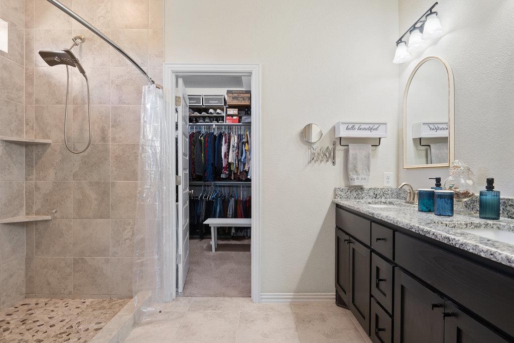 1759 Oyster Crk, Buda, TX 78610