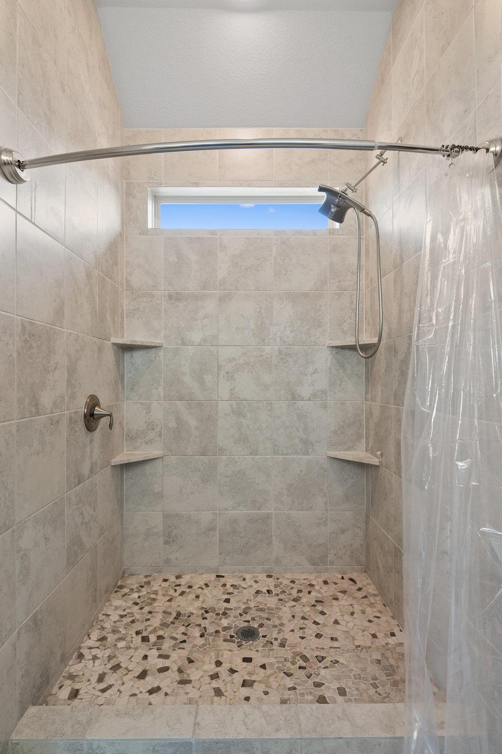 1759 Oyster Crk, Buda, TX 78610