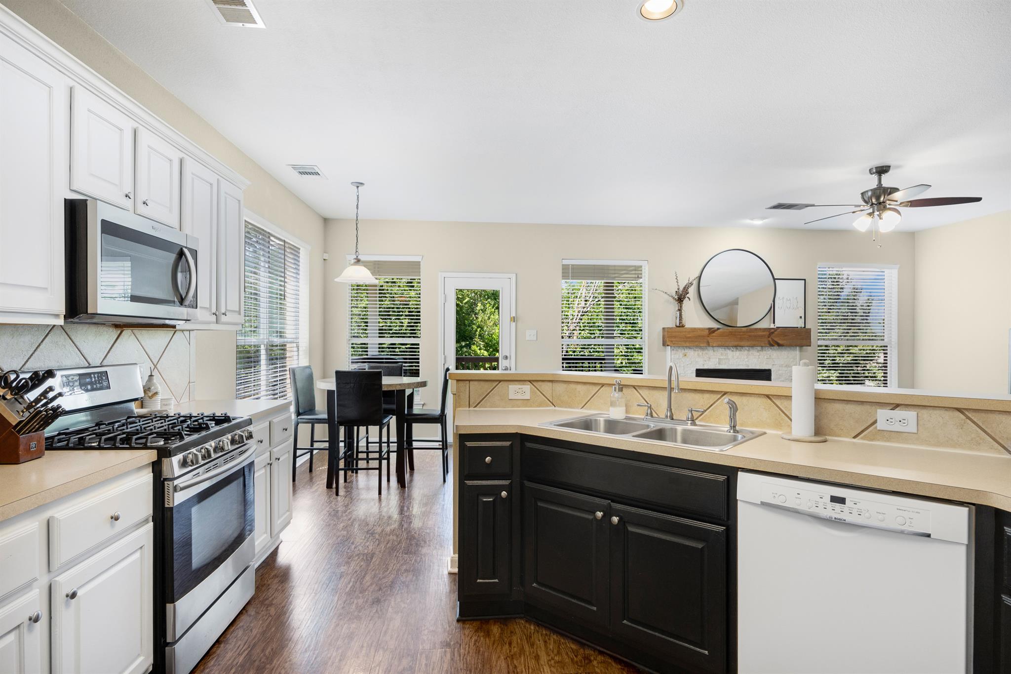 1400 Brixey Cv, Austin, TX 78754