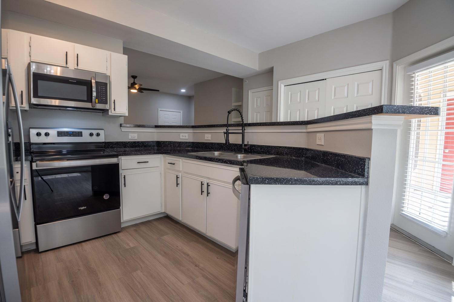 2320 Gracy Farms Ln # 611, Austin, TX 78758
