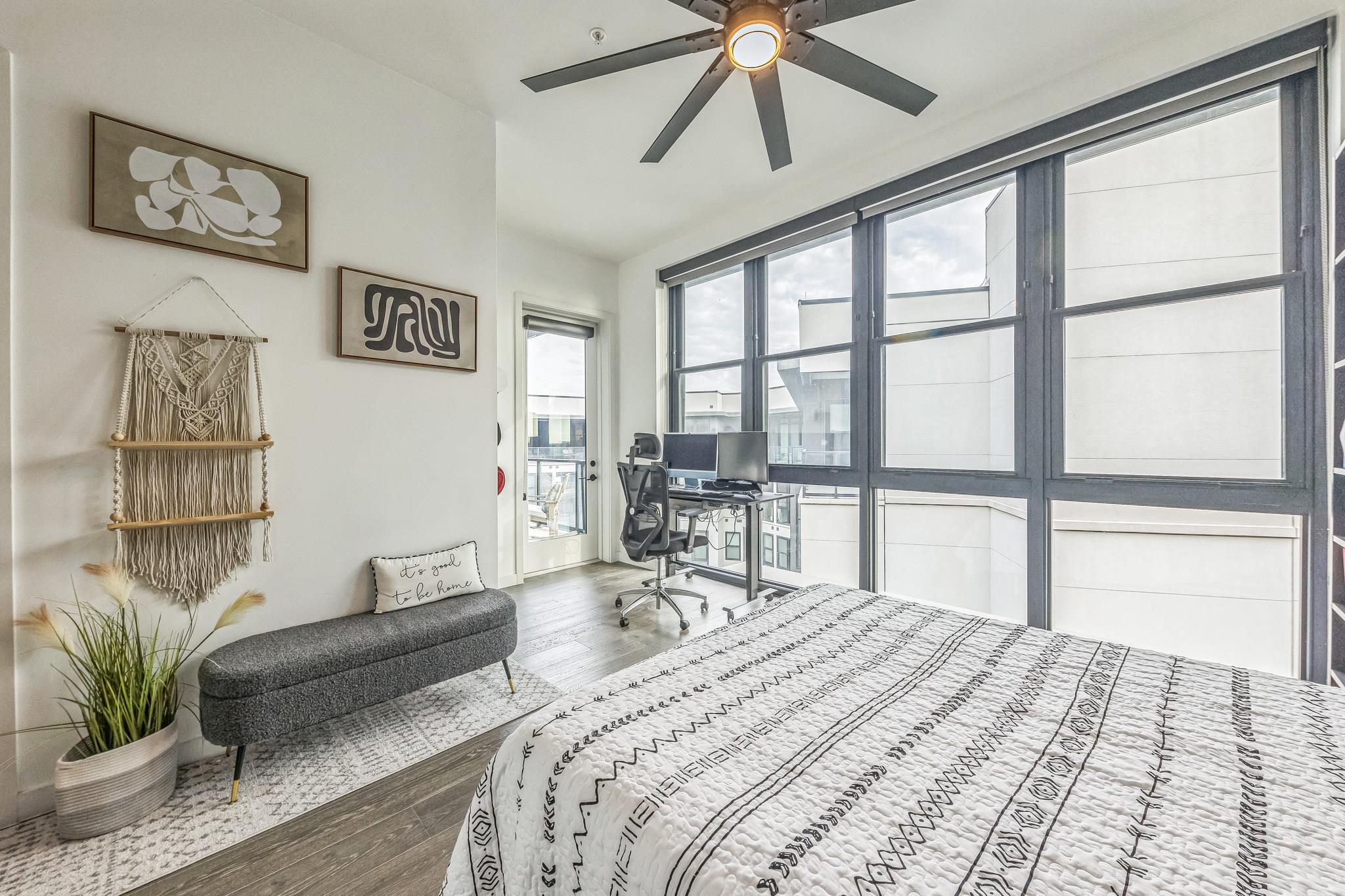 800 Embassy Dr # 609, Austin, TX 78702