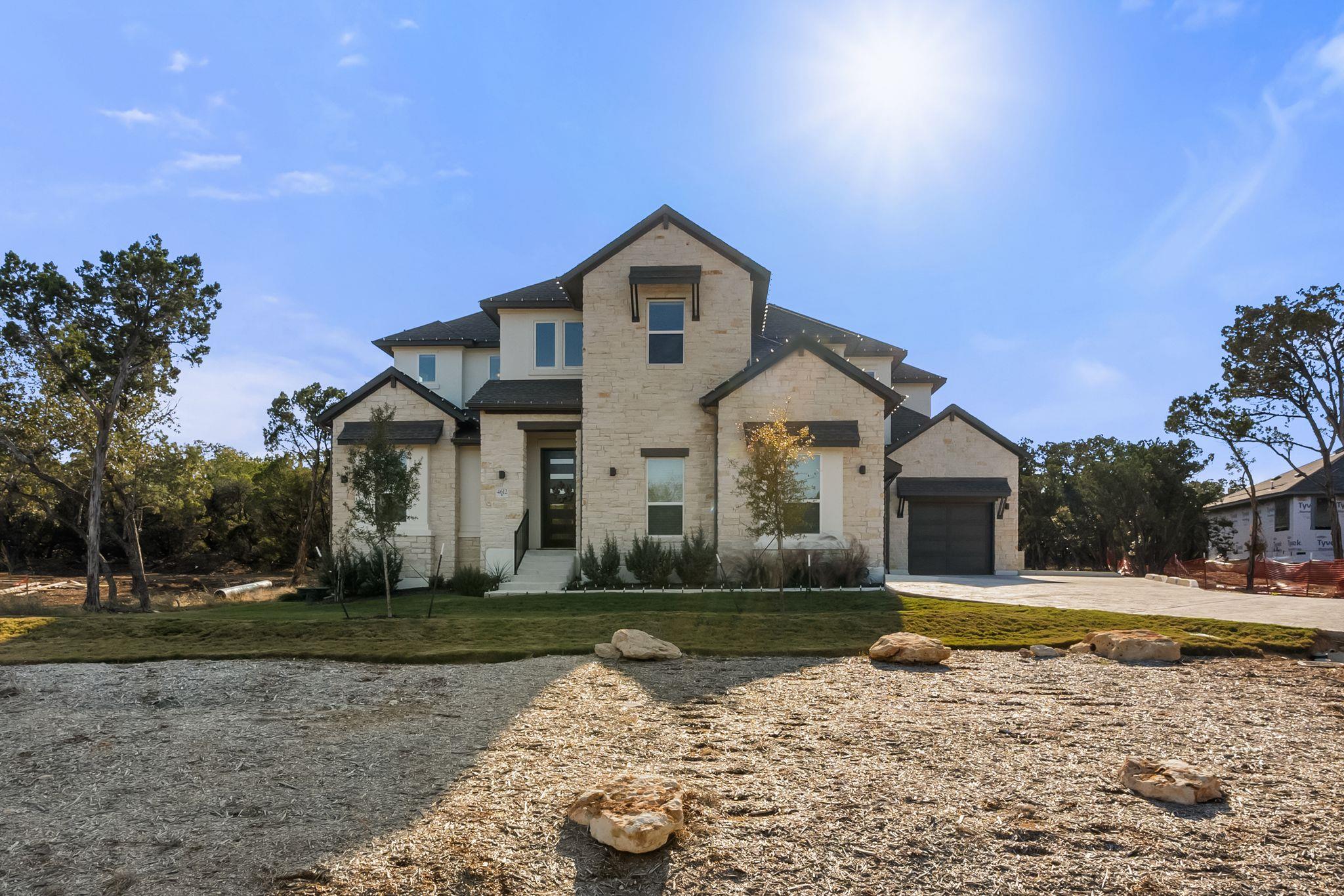 Jonestown, TX 78645