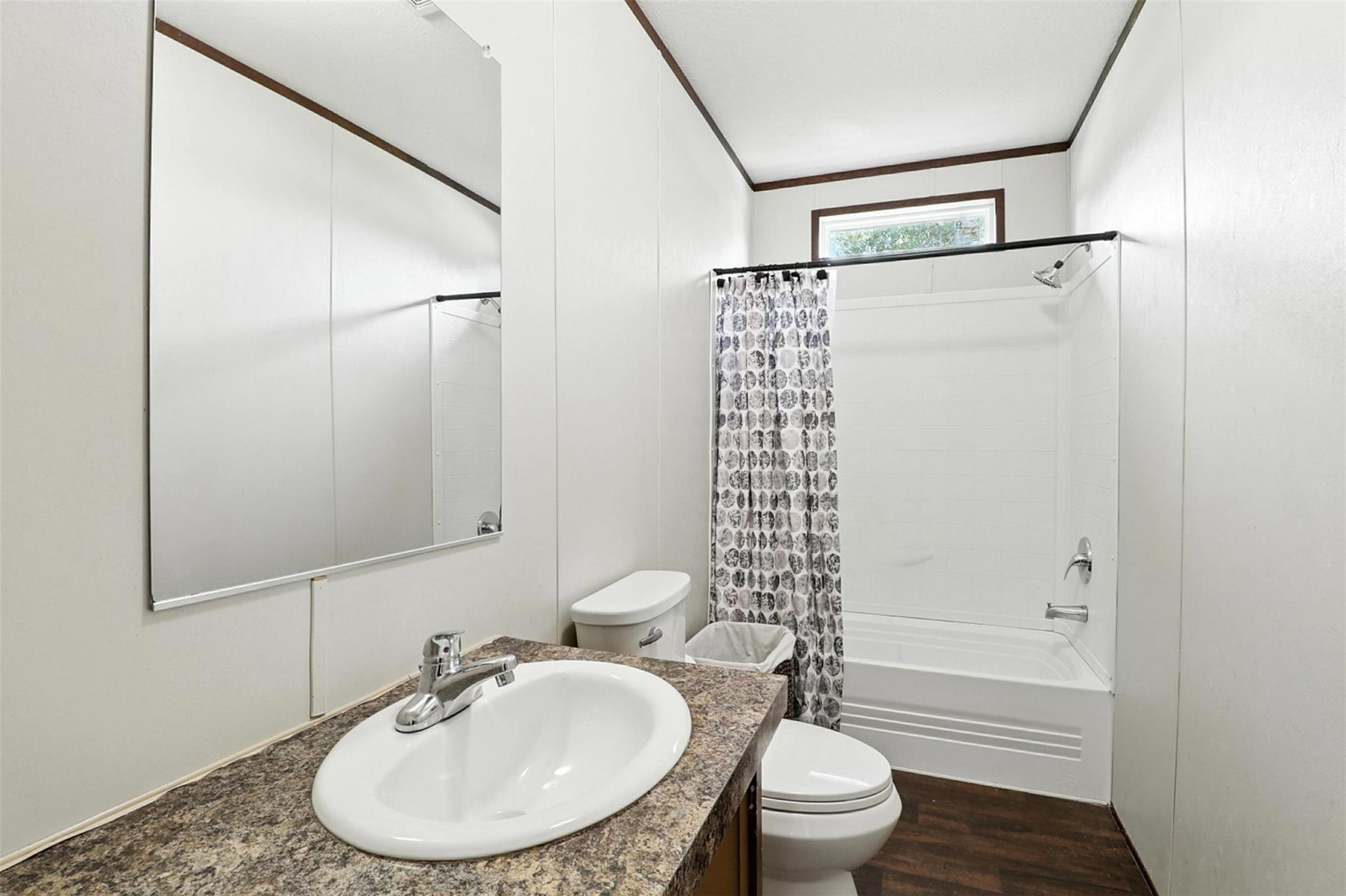 460 Oaks Rd, Bertram, TX 78605