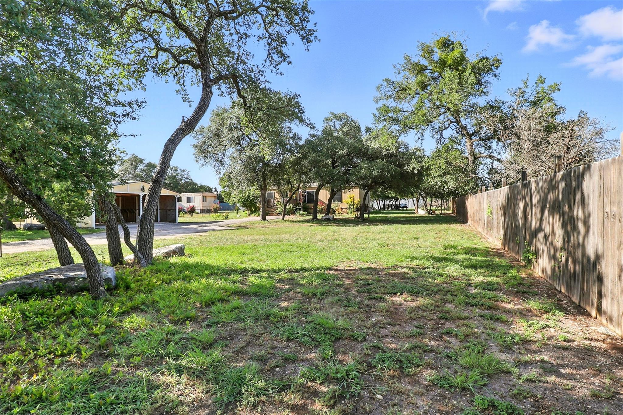 460 Oaks Rd, Bertram, TX 78605