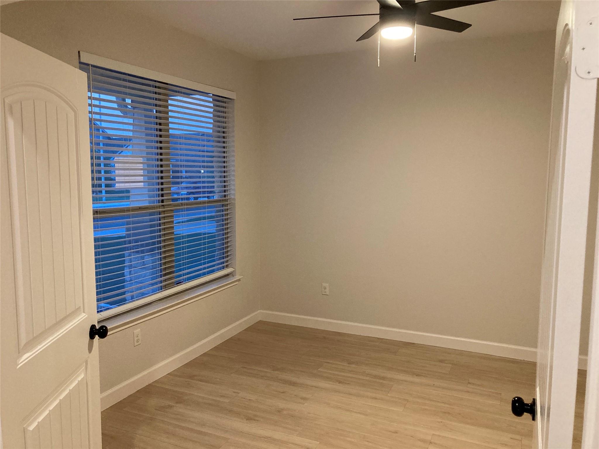 1612 Foxglove Dr, Lockhart, TX 78644